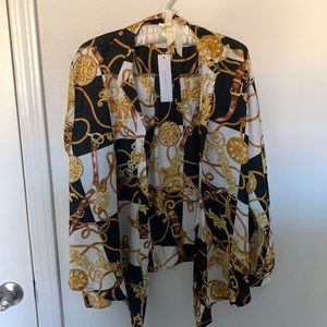 Patterned blouse from Vici, Ties at the bottom.
